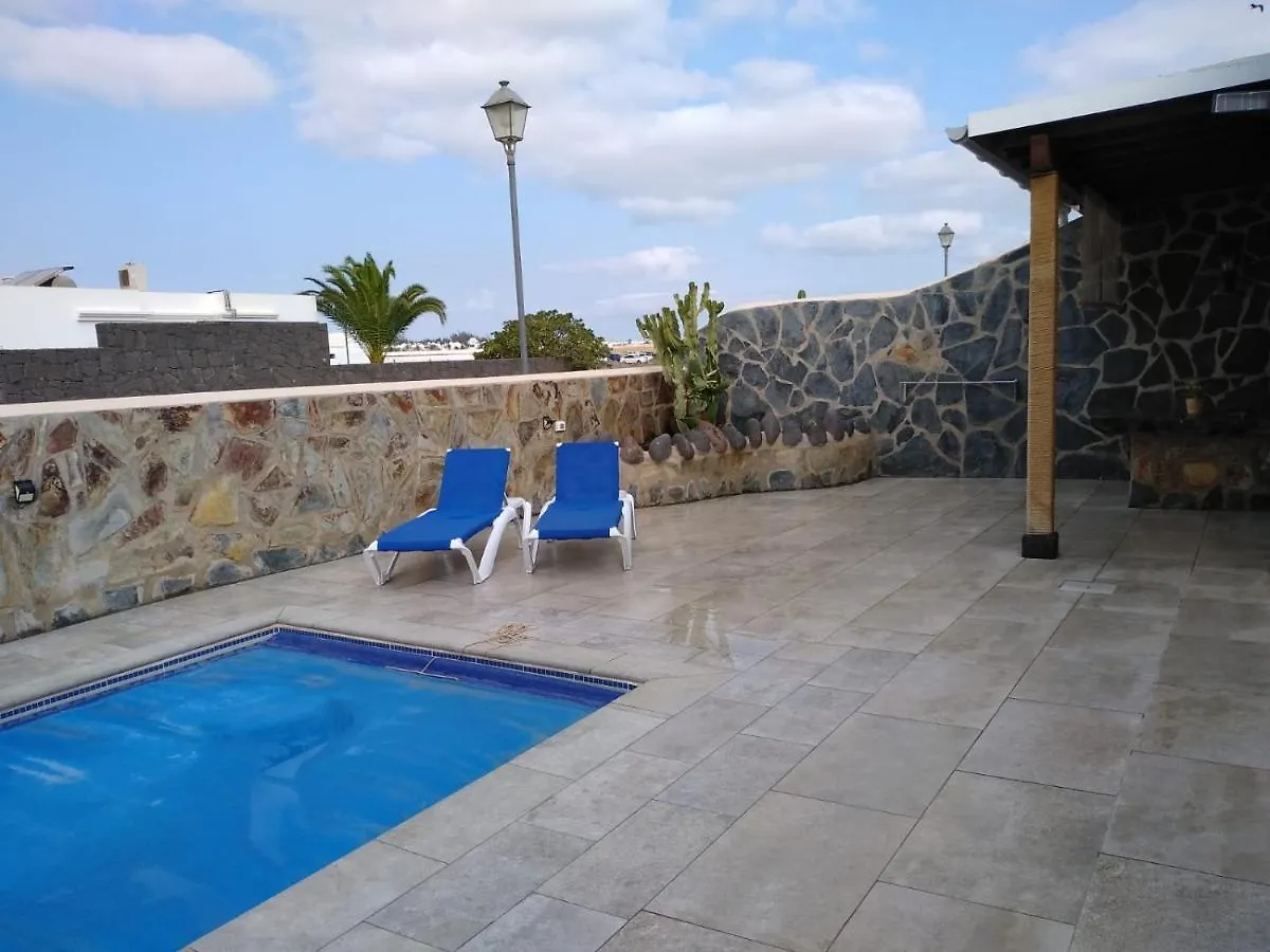 Villa Tenike Playa Blanca